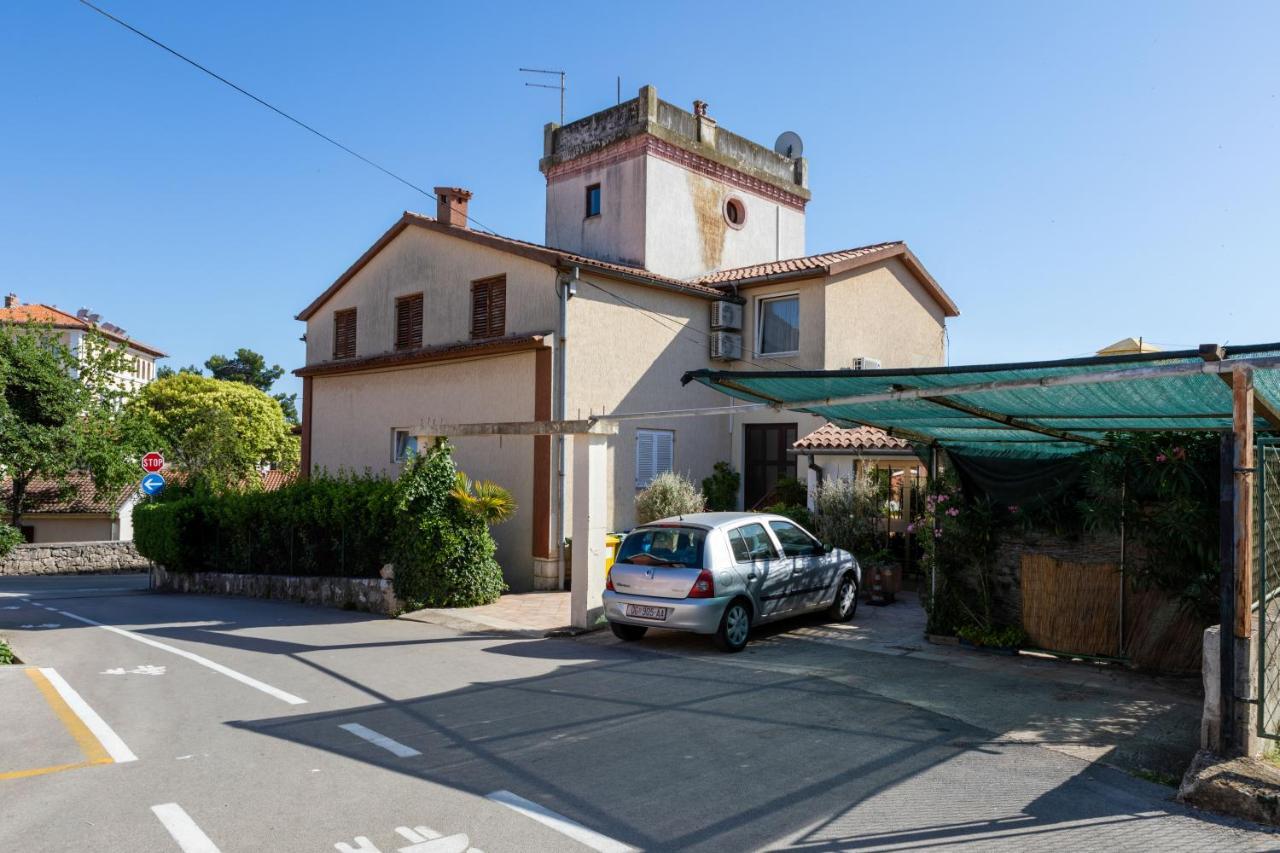 Apartments And Room Pergola Rovigno Esterno foto
